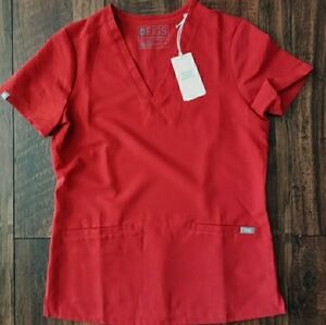 Figs XS technical collection scrub top red